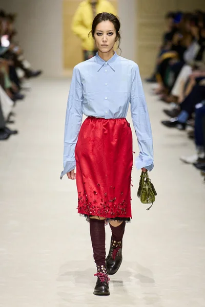 Look 22